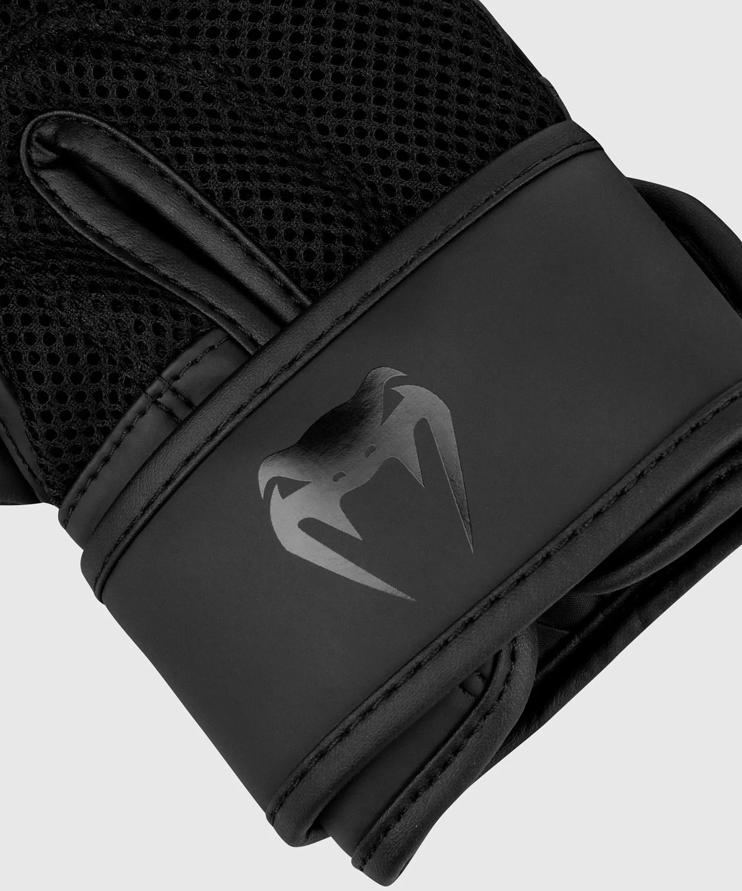 Venum Classic Kids Boxing Gloves - Black/Black - 8oz - WLMT Edition